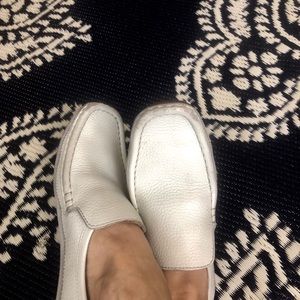 Ted Baker women’s ivory loafer size 7.5